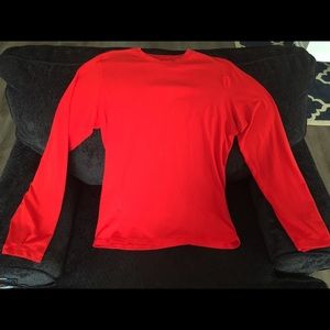 Men's Lululemon Large Long Sleeve Shirt.